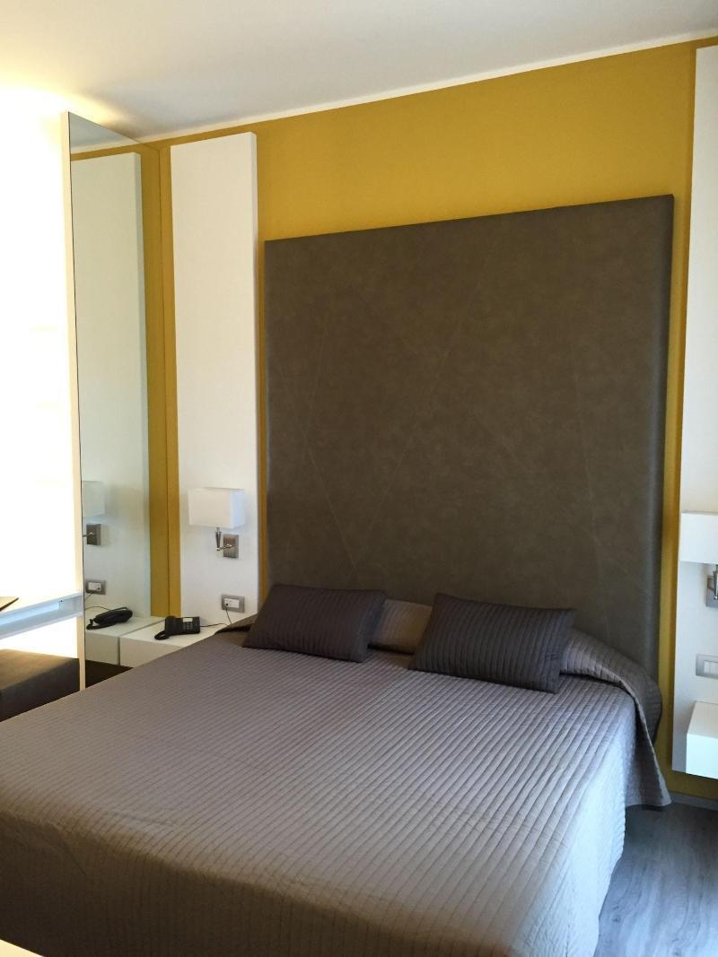 Hotel Giulietta Romeo Lazise Kültér fotó