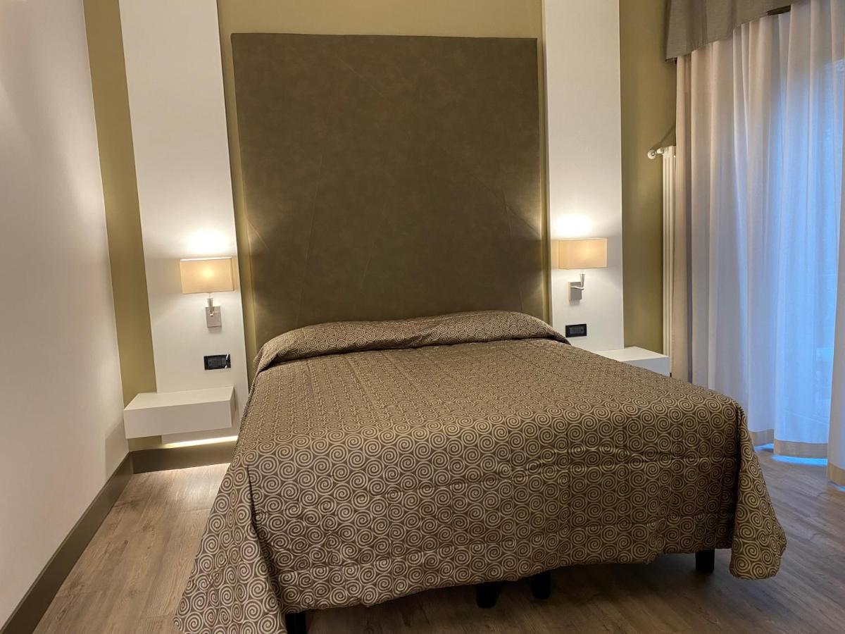 Hotel Giulietta Romeo Lazise Kültér fotó