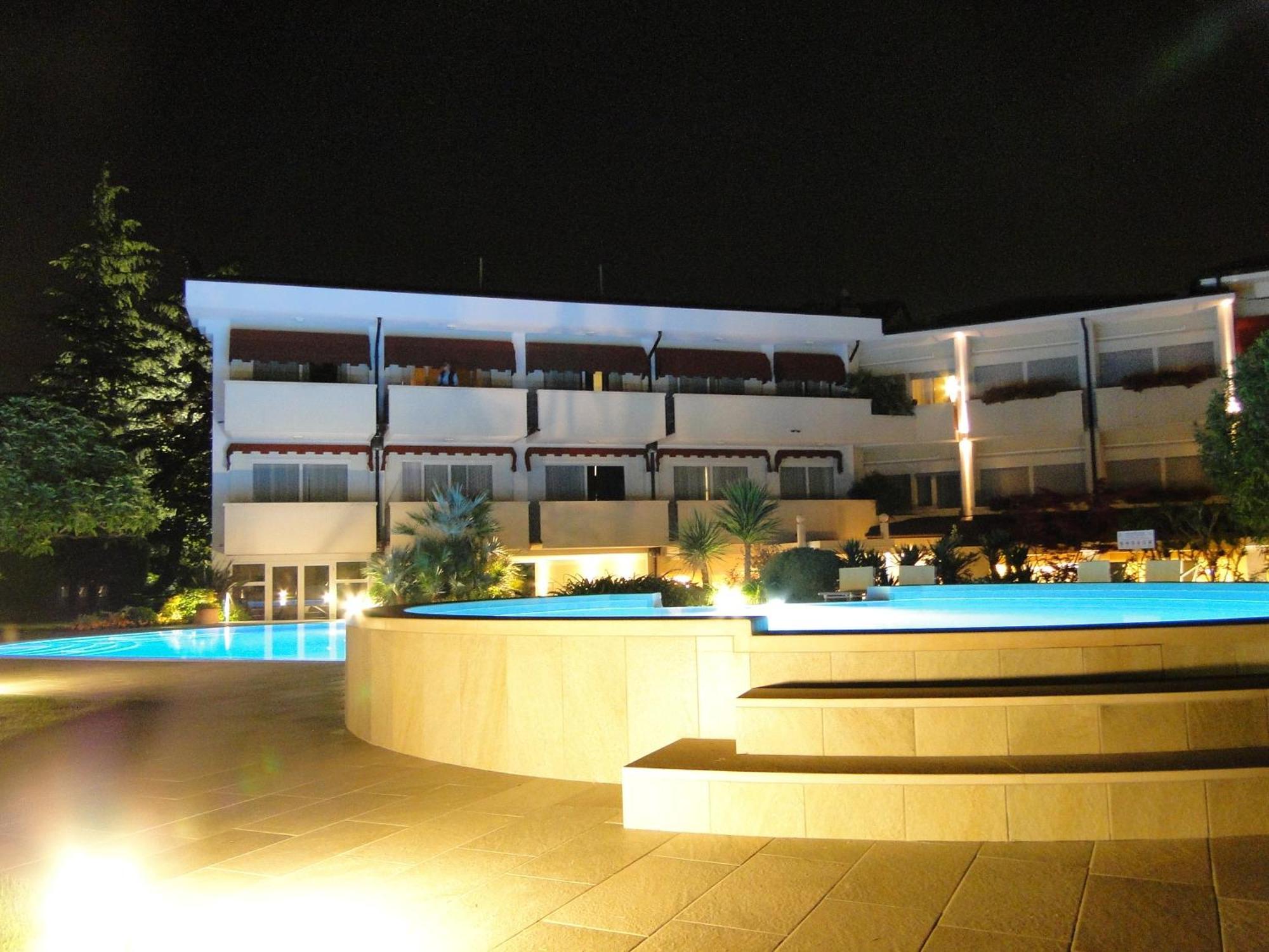 Hotel Giulietta Romeo Lazise Kültér fotó
