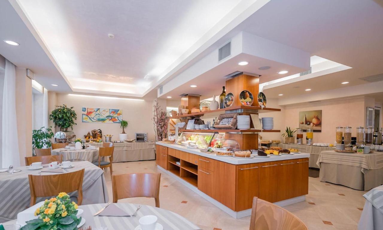 Hotel Giulietta Romeo Lazise Kültér fotó